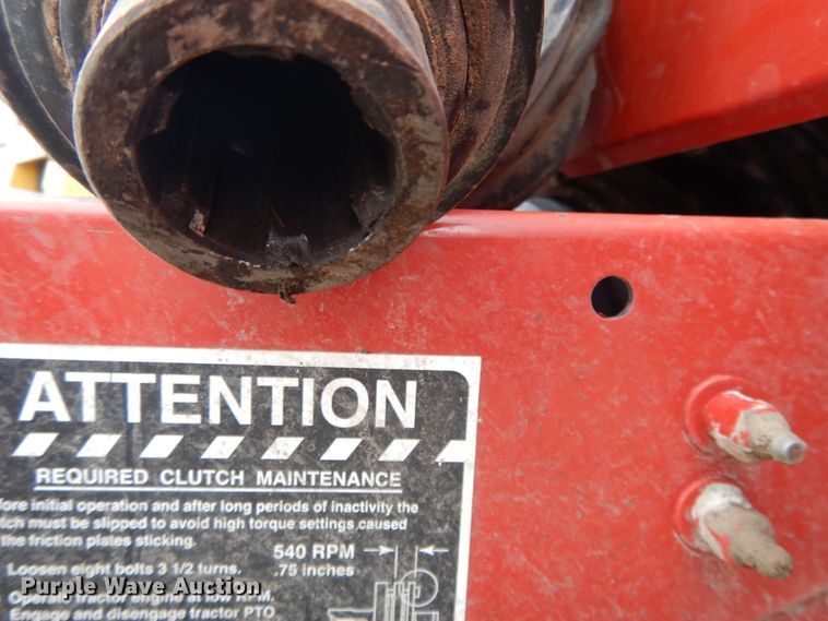 image for item DF5994 2006 New Holland BR780A round baler