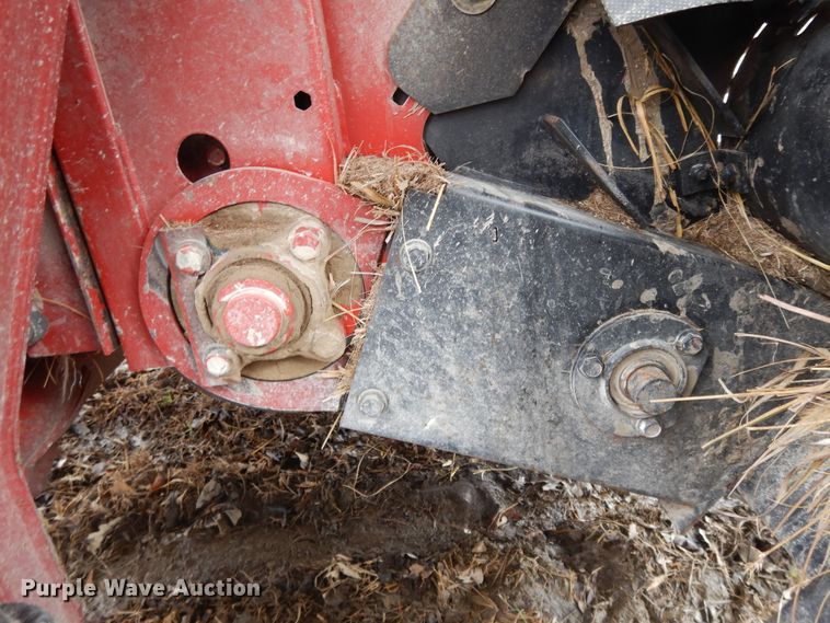 image for item DF5994 2006 New Holland BR780A round baler