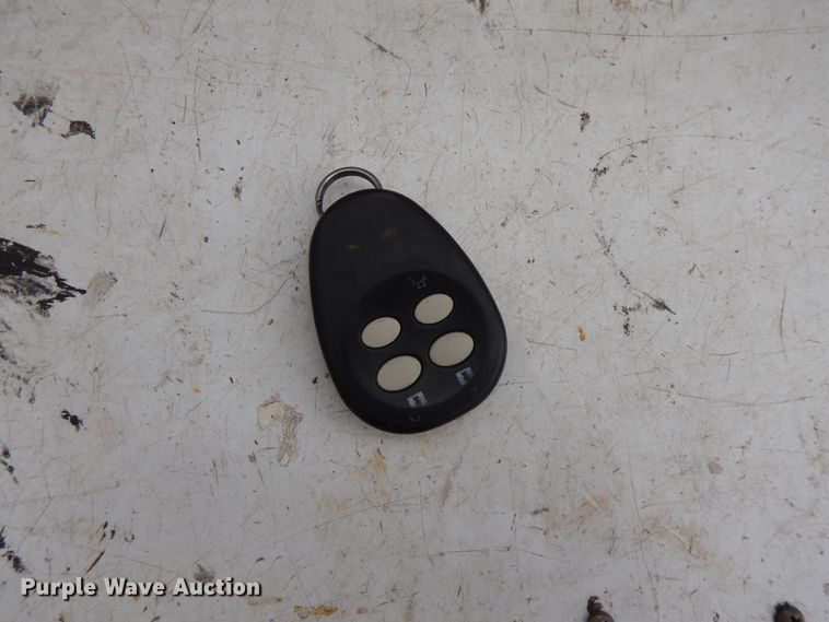 image for item DF5995 Reading SLU98ASW WRRLLH2 utility bed