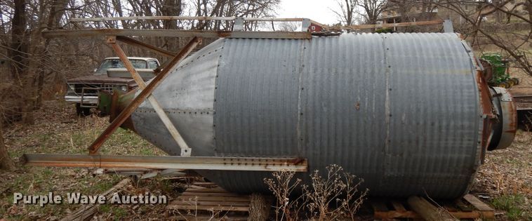 image for item DF5998 Bulk bin