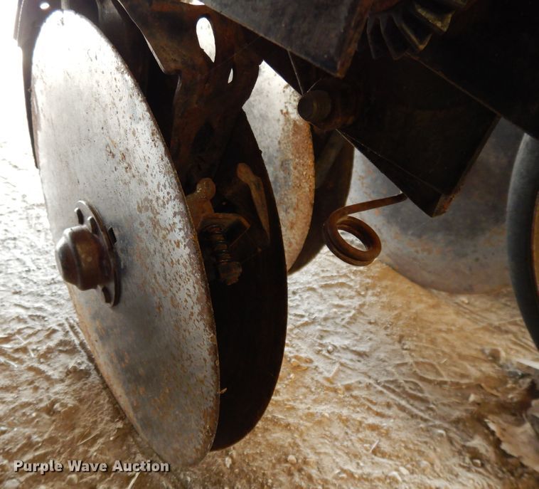 image for item DF6006 Case IH 5100 grain drill