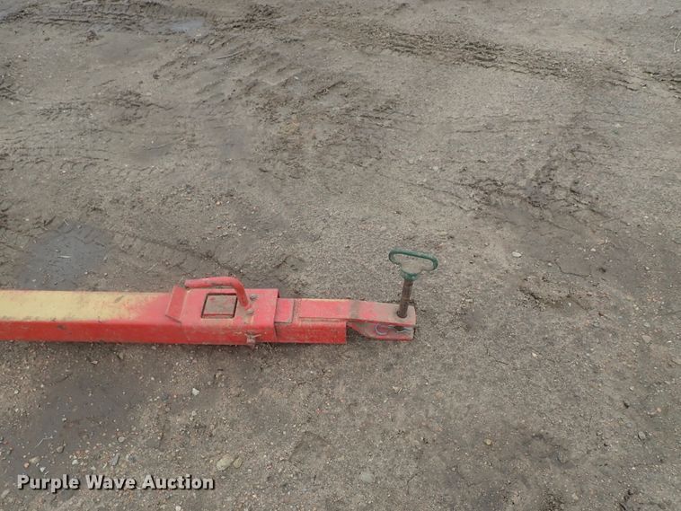 image for item DG3019 2003 Challenger CH830 corn head