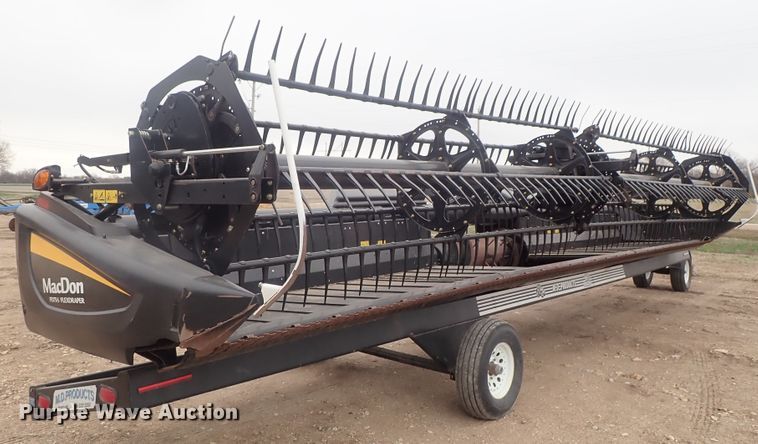 image for item DG3022 2013 MacDon FD75-S flex draper head