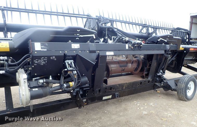 image for item DG3022 2013 MacDon FD75-S flex draper head