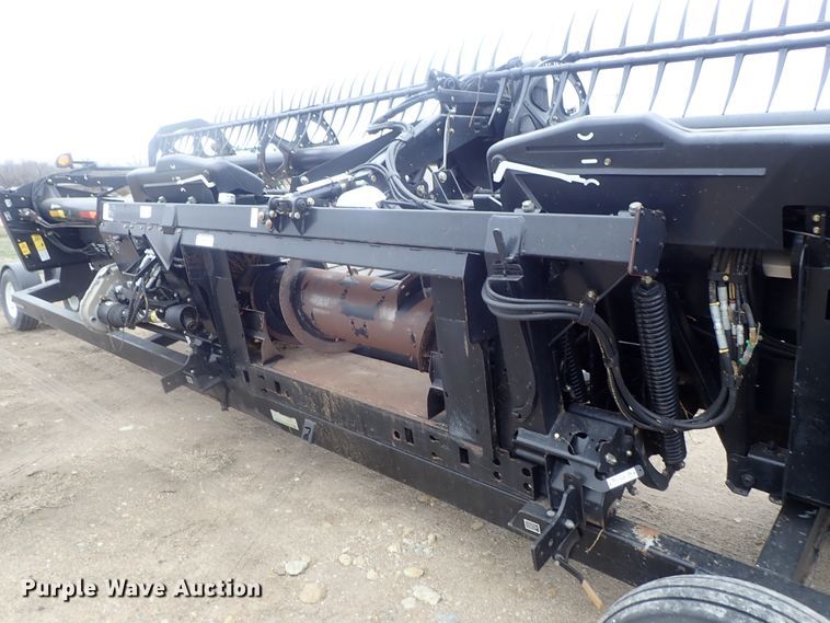 image for item DG3022 2013 MacDon FD75-S flex draper head