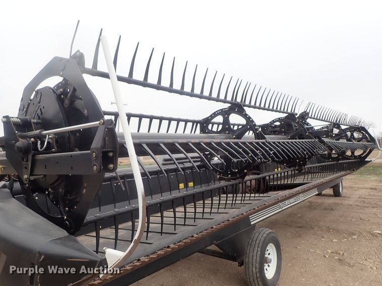 image for item DG3022 2013 MacDon FD75-S flex draper head