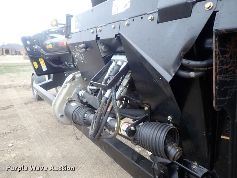 image for item DG3022 2013 MacDon FD75-S flex draper head