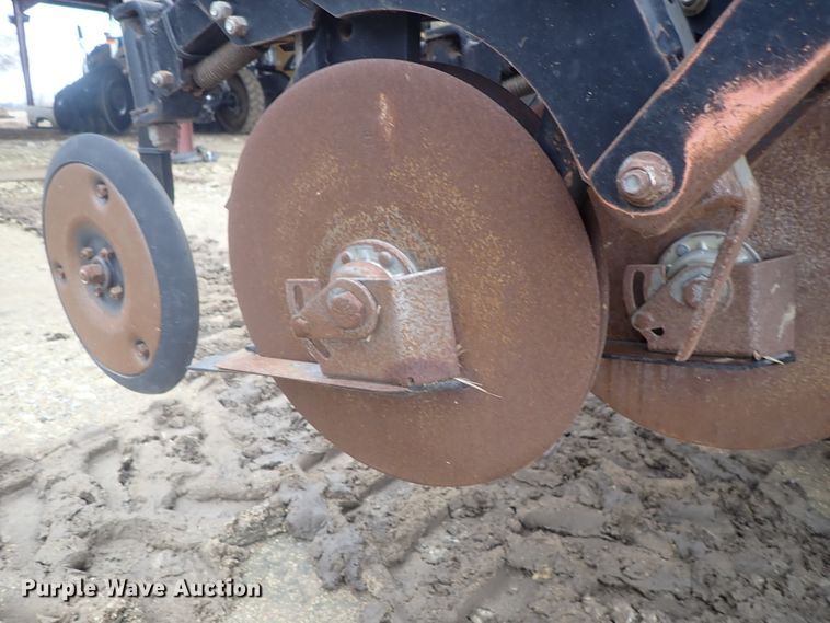 image for item DG3024 Sunflower 9421 grain drill