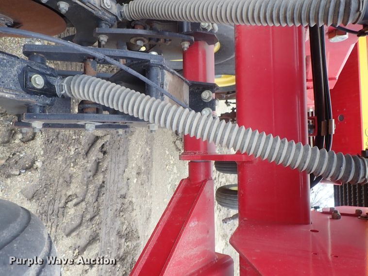 image for item DG3024 Sunflower 9421 grain drill