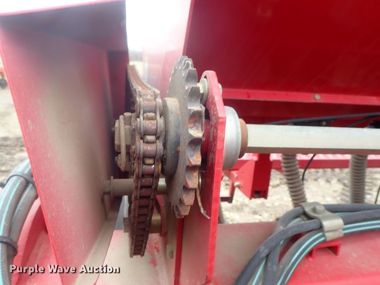 image for item DG3024 Sunflower 9421 grain drill