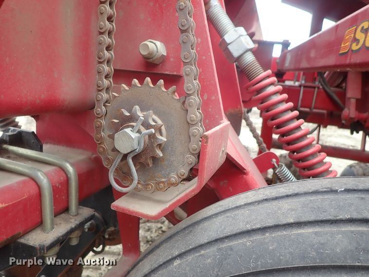 image for item DG3024 Sunflower 9421 grain drill