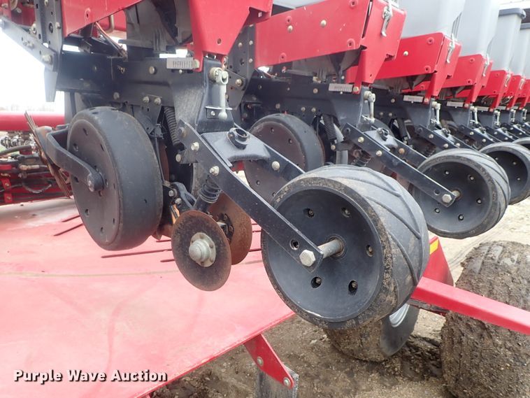 image for item DG3026 2004 Case IH 1200 no-till planter