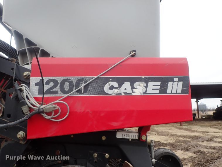 image for item DG3026 2004 Case IH 1200 no-till planter