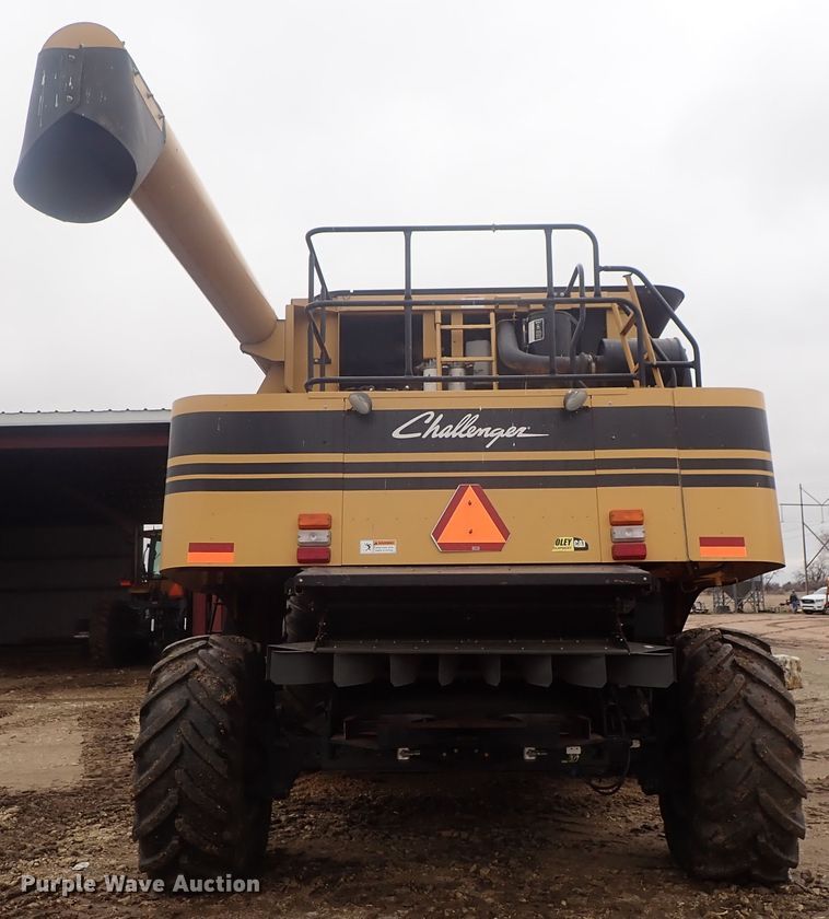 image for item DG3028 2005 Challenger 670 RWA combine