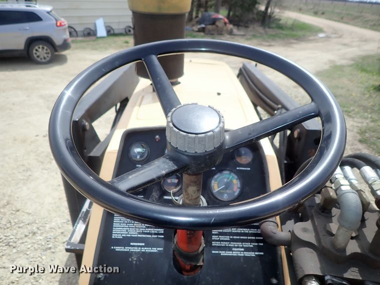 image for item DG3052 Case 970 tractor