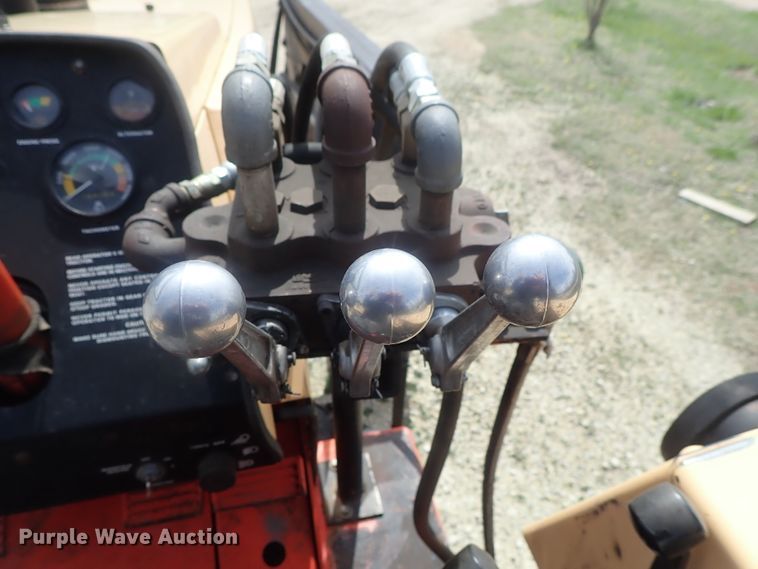 image for item DG3052 Case 970 tractor