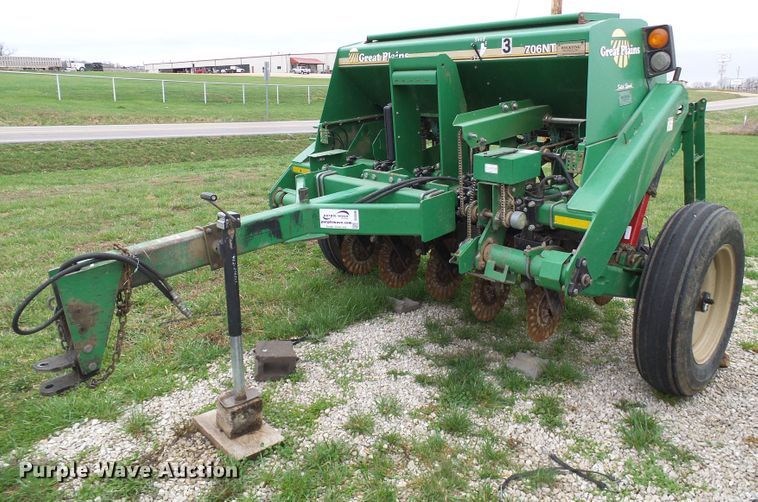 image for item DG5596 Great Plains 706NT no-till grain drill
