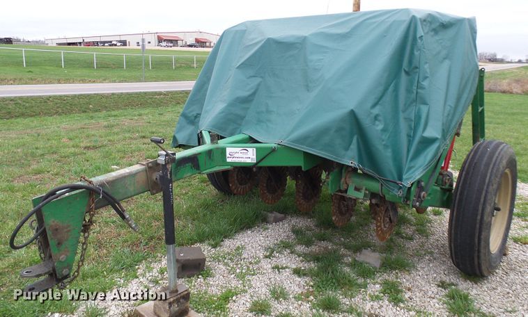 image for item DG5596 Great Plains 706NT no-till grain drill