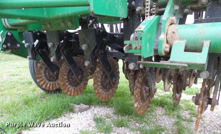 image for item DG5596 Great Plains 706NT no-till grain drill