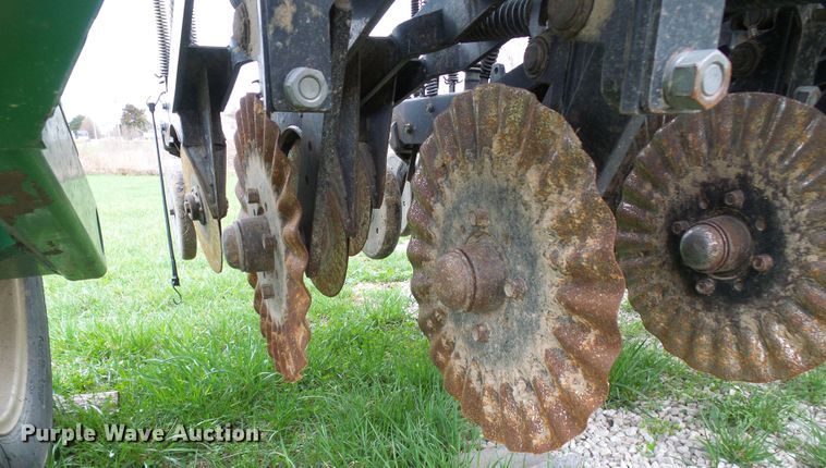 image for item DG5596 Great Plains 706NT no-till grain drill