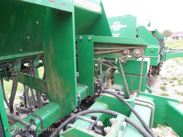 image for item DG5596 Great Plains 706NT no-till grain drill