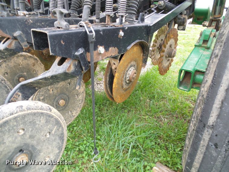 image for item DG5596 Great Plains 706NT no-till grain drill