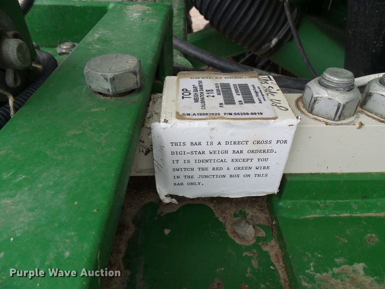 image for item DG5597 2009 John Deere 1990 CCS air seeder