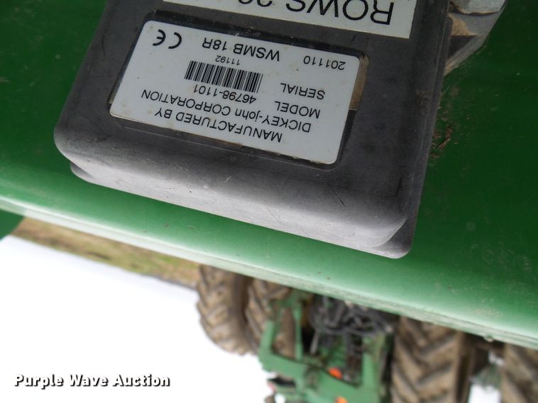 image for item DG5597 2009 John Deere 1990 CCS air seeder