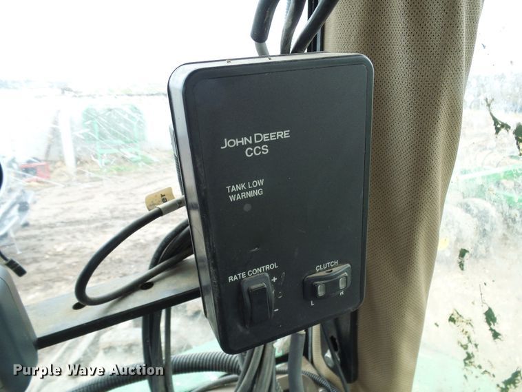 image for item DG5597 2009 John Deere 1990 CCS air seeder