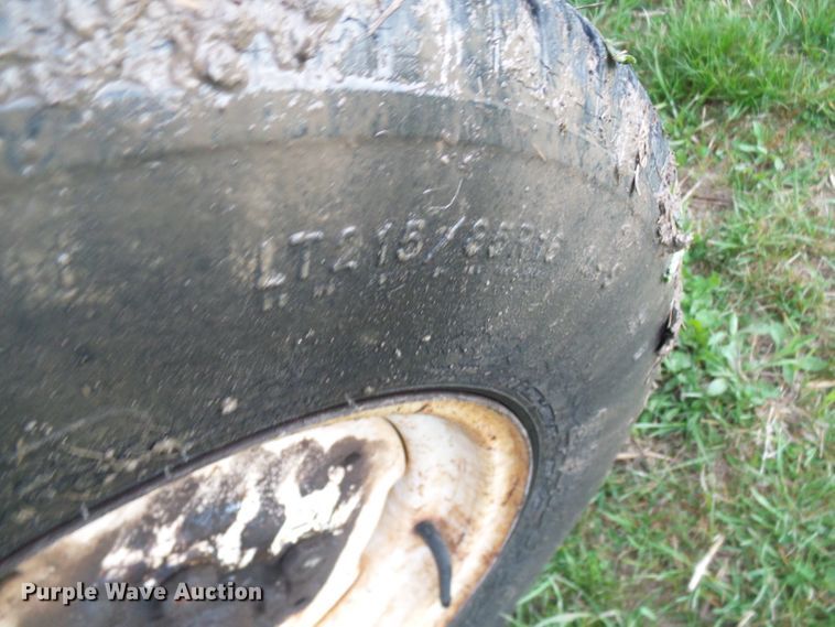 image for item DG5614 David Brown 990 tractor