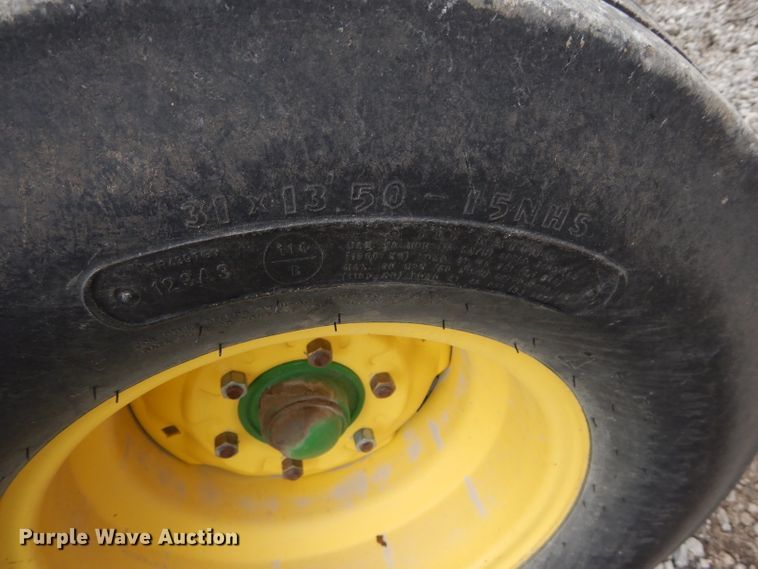 image for item DH4446 2010 John Deere 468 Mega Wide Plus round baler