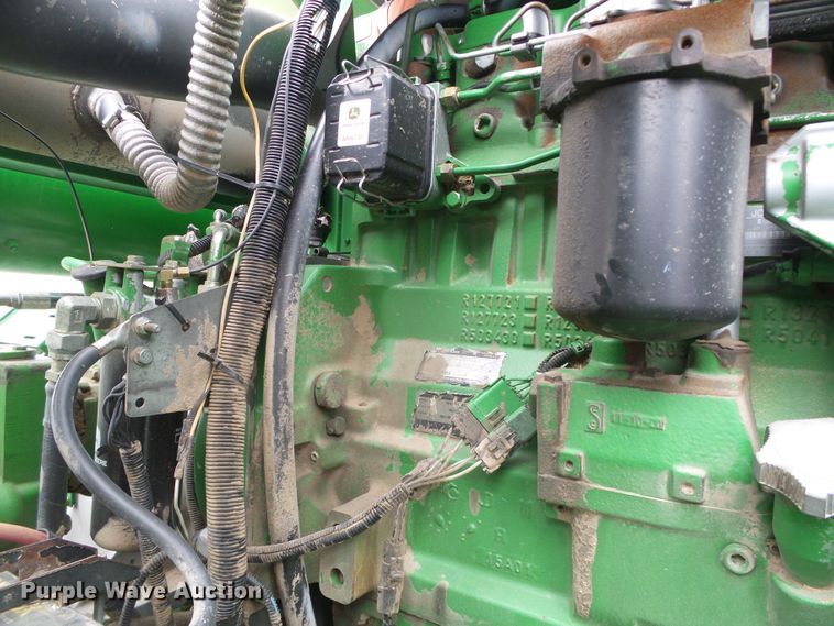 image for item DH4862 2001 John Deere 9650 combine