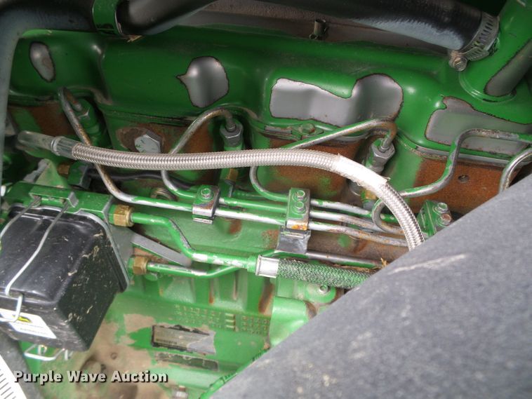 image for item DH4862 2001 John Deere 9650 combine