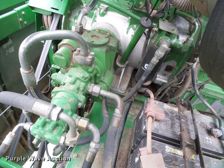 image for item DH4862 2001 John Deere 9650 combine