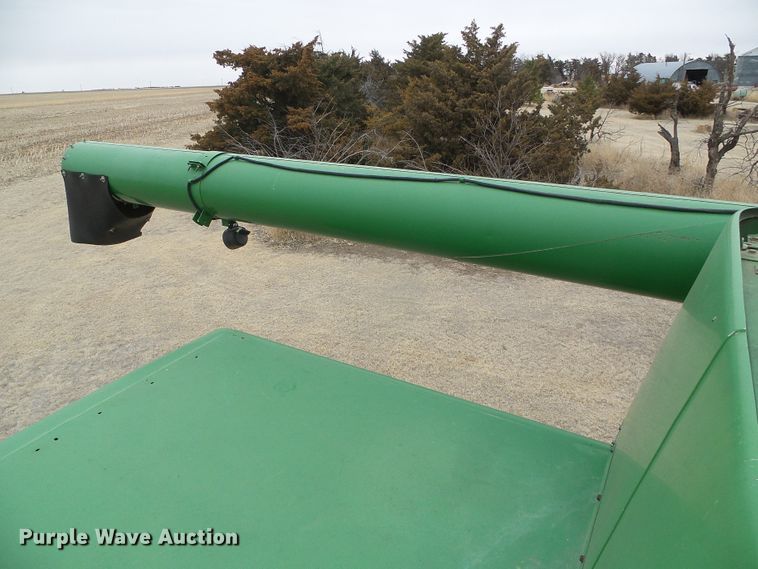 image for item DH4862 2001 John Deere 9650 combine