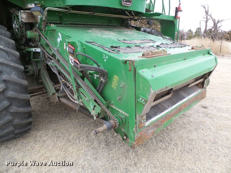 image for item DH4862 2001 John Deere 9650 combine