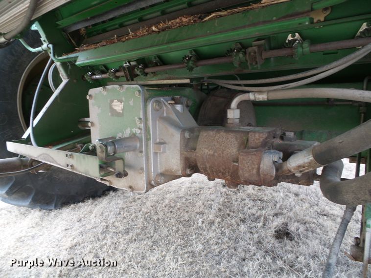 image for item DH4862 2001 John Deere 9650 combine