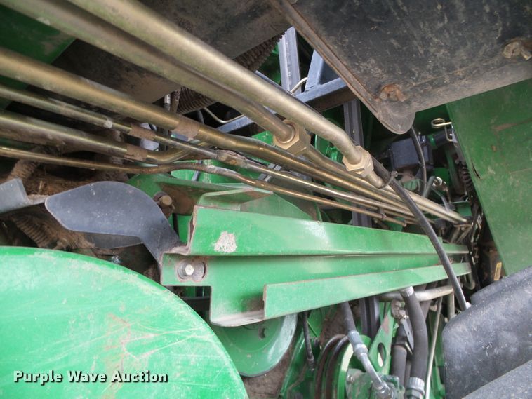 image for item DH4862 2001 John Deere 9650 combine
