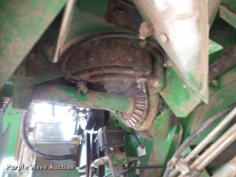 image for item DH4862 2001 John Deere 9650 combine