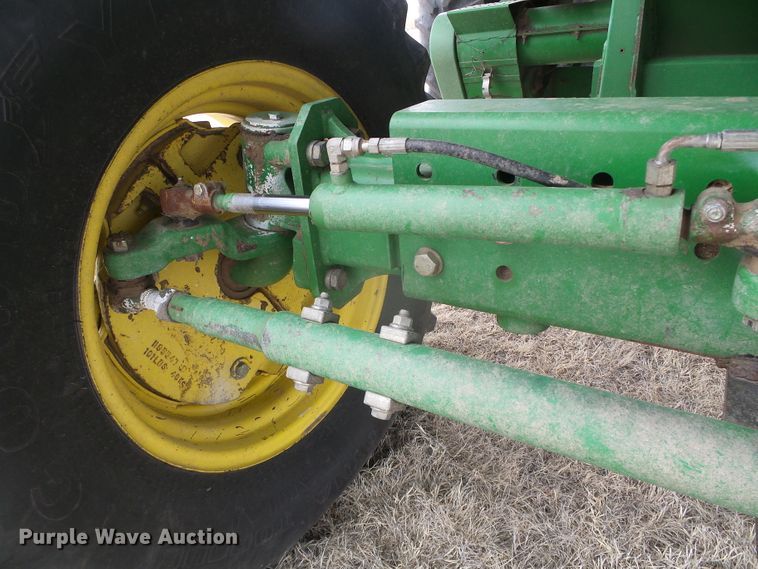 image for item DH4862 2001 John Deere 9650 combine