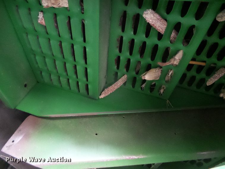 image for item DH4862 2001 John Deere 9650 combine