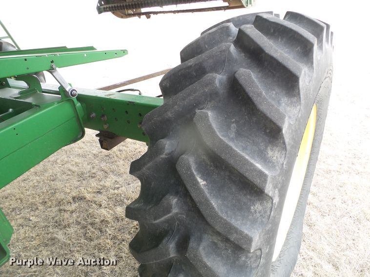 image for item DH4862 2001 John Deere 9650 combine