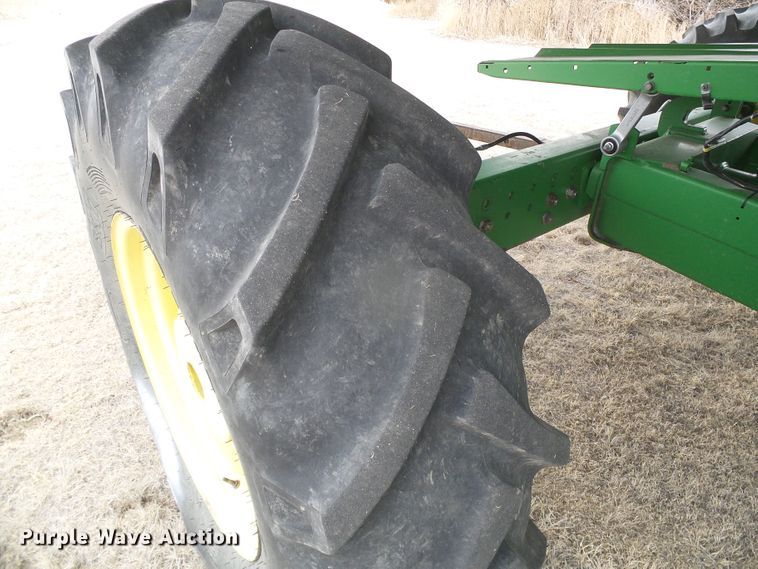 image for item DH4862 2001 John Deere 9650 combine