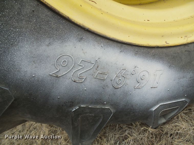 image for item DH4862 2001 John Deere 9650 combine