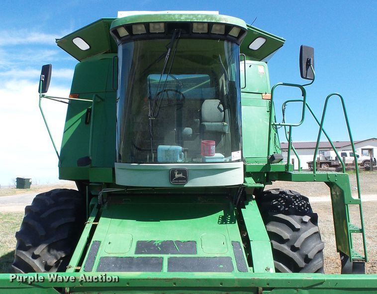 image for item DH4868 1995 John Deere 9600 combine