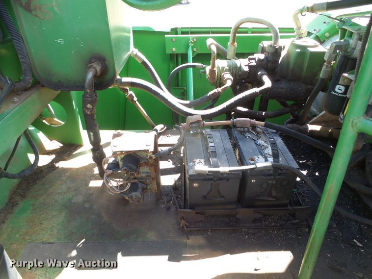 image for item DH4868 1995 John Deere 9600 combine