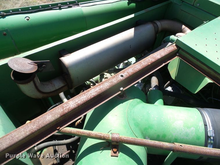image for item DH4868 1995 John Deere 9600 combine