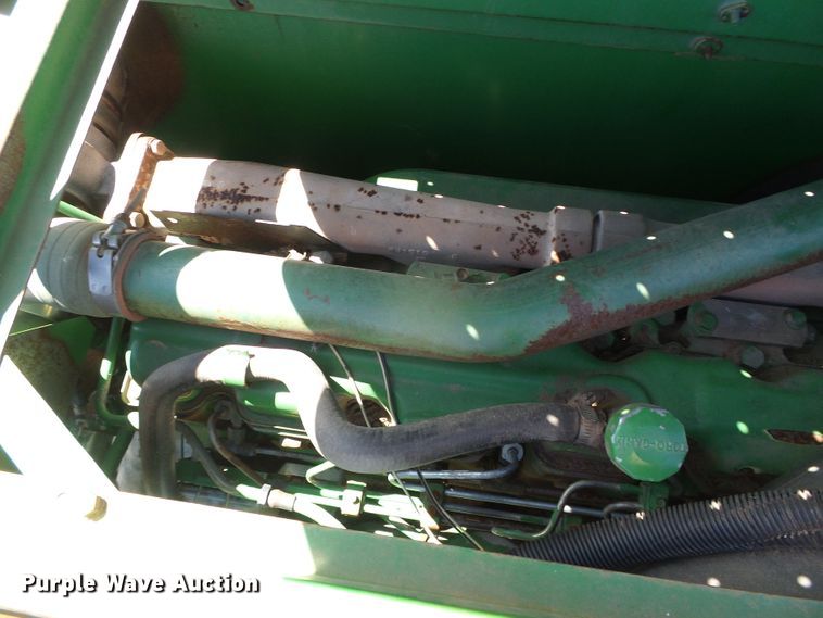 image for item DH4868 1995 John Deere 9600 combine