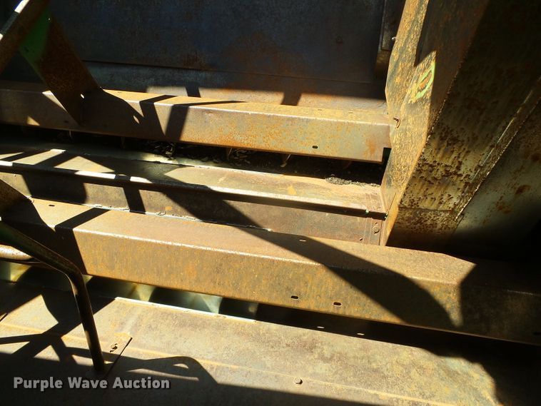 image for item DH4868 1995 John Deere 9600 combine