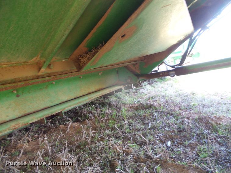 image for item DH4868 1995 John Deere 9600 combine